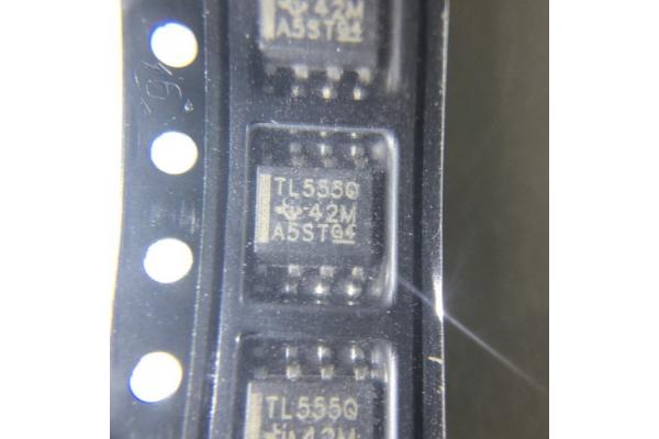 TLC555QDRQ1 Computer IC Chips SOIC 8 Package Case SMD SMT Mounting
