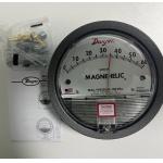 Dwyer Series 2000 Magnehelic Differential Pressure Gauge for sale