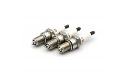 China NGK 5111 BP7HS Nickel Spark Plug Replacement B7ETC Advance Auto Parts supplier