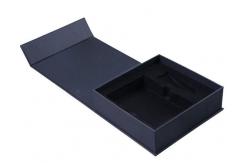 China 1000gsm CCNB Foldable Cardboard Gift Boxes Collapsible Lid Rigid Magnetic Closure supplier