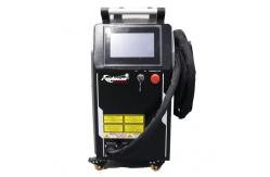 China RAYCUS Handheld Laser Welding Machine 1500W For Aluminum Copper SS CS MS supplier