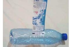 China OPP Vertical Hot Melt Glue Labeling Machine 6000bph for Round Water Bottle supplier