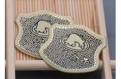 China TPU Custom Logo Embossed Labels , Embossed Iron On Garment Labels supplier