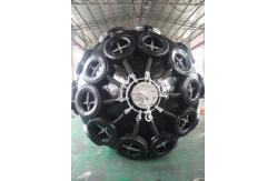 China Marine Fender Floating Inflatable Pneumatic Rubber Fender Ship / Dock Fenders supplier