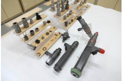 China BOSCH Fuel Injector manufacturer
