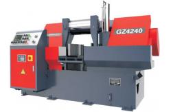 China ISO9001 Approved 4kw CNC Horizontal Bandsaw For Metal Cutting supplier