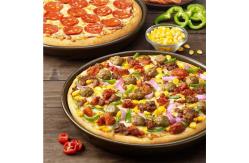China                  Rk Bakeware China-Rectangle Hard Coat Perforated Thin Crust Aluminium Pizza Mould              supplier