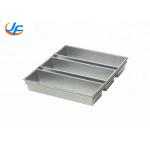 RK Bakeware China-Chicago Metallic 3 Straps Glazed Cinnamon Package Roll Pan for sale