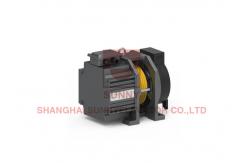 China 200mm Sheave Elevator Gearless Traction Machine With EMFR DC110V / 2.0A supplier