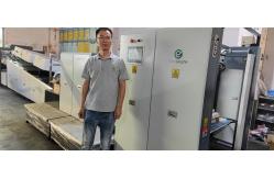 China 1060mm 80g Sheet Paper Waterbased UV Varnish Spot Coating Machine supplier