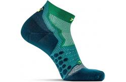 China Standard Thickness Compression Running Socks Black Mamba for Optimal Performance supplier