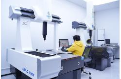 China CNC custom parts manufacturer