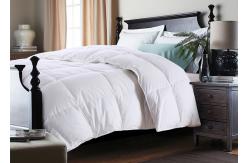 China Off White 200cm Width 230cm Length Duck Down Duvet supplier