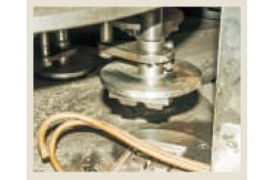 China Stainless Steel Automatic Waffle Basket Making Machine With Replaceable Molds supplier