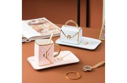 China Custom Luxury Ceramic Mug With Spoon Gold Handle 310ml Capacity supplier