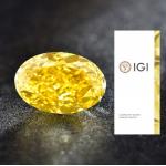 Fancy Vivid Yellow HPHT Lab Grown Diamonds Oval Shape 3.09ct IGI Certifed for sale