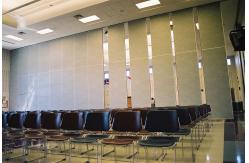 China Custom Wooden Sliding Partition Wall For Office 500 / 1200 mm Width supplier