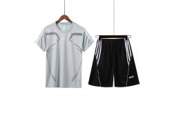 China Customize Athletic Fit Tee Shirts SGS Athletic Regular Fit Quick Dry Tee supplier