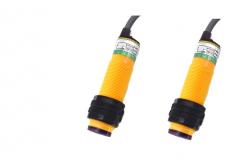 China Multipurpose Infrared Proximity Switch Red LED Detect Sensor Working Status supplier