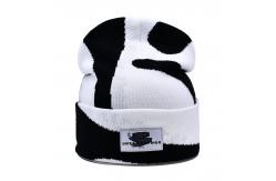 China Embroidery Pattern Custom Beanie Hats For Winter Season And Comfort supplier