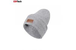 China Fluorescent Running Hat High Visibility Knit Reflective Patch Beanie supplier