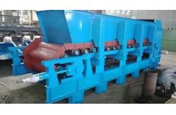 China 1800mm Feed Size Plate Feeder Conveying Hoisting Machine Apron Feeder supplier