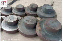 China 42CrNiMo C45 Forged Steel Flanges Polished Open Forging OEM supplier