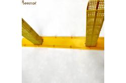 China 4L Plastic Bee Feeder Plastic Yellow Beekeeping Hive Tool Feeder With Accessories supplier