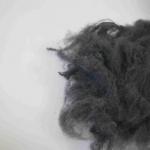 Low Crimp Solid Polyester Staple Fiber PSF 8.89D×65mm Gray Artificial PSF for sale