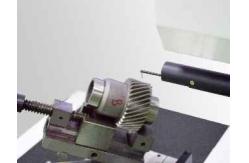 China Evaluate Waviness Contour Measuring Machine With Wide Range Non - Guide Roughness Sensor supplier