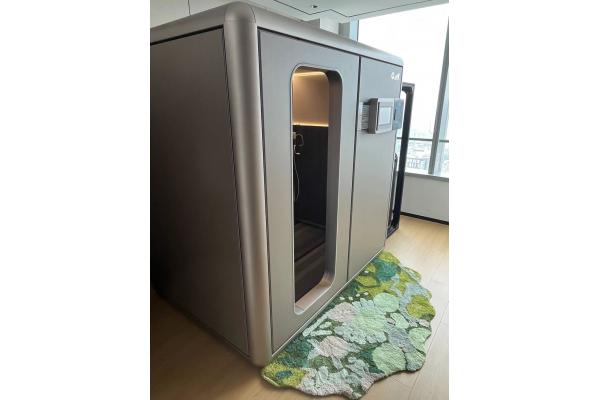 CE Sitting Hyperbaric Oxygen Machine Gym Hyperbaric Chamber Wound Care