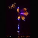 352 Shots Customized New Year Fireworks Pyrotechnic Large Firecrackers Cake Firecrackers For Celebration for sale