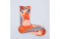 China Custom Soft Cotton Crew Socks Knitted Breathable Colorful supplier