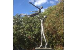 China 6M High Bronze Sculpture Customized Large Size Tin Bronze Cast Statues supplier
