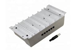 China 10A - 60A Intelligent Solar Charge Controller With 12A And MPPT Technology supplier