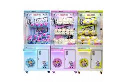 China Customized Gift Globe Vending Claw Machine with US Plug and Efficiency supplier
