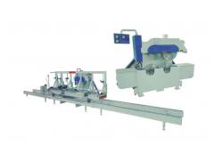 China 4 Shaft Multi Blade Circular Wood Saw with Auto Log Carriage supplier