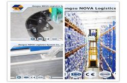 China Convenient Pick Up Cargos Warehousing Racking System , Steel Racks For Warehouse supplier