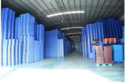 China Collapsible Plastic Containers manufacturer