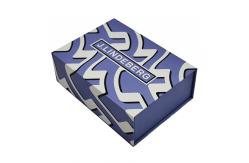 China Cardboard Packaging Custom Magnet Box With Tissue Paper Box For Shipping supplier