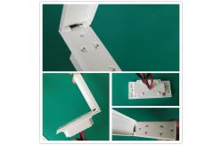 China Double Shaver Electric Power Sockets For Mirror , Embedded Standard Electrical Outlet supplier