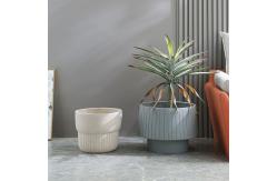 China Rust Resistant Fiber Clay Planters Smooth Surface Easily Assembled supplier