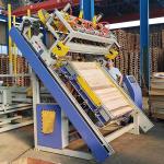 Poplar Wood Adjustable Pallet Size Pallet Nailing Machine for sale