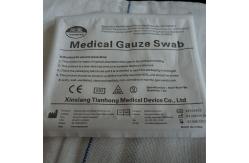 China 100% Bleached Cotton X Ray Detectable Swabs 16PLY Gauze Swabs 100mm X 100mm supplier