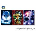 Unique Design 3d Poster Pictures With White MDP Frame , 3d Flip Image