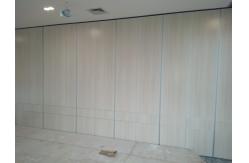 China Interior Soundproof Aluminium Hotel Movable Partition Walls with Sliding Door Roller supplier