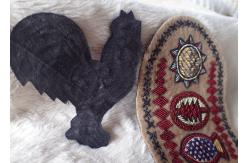 China Hand Made Embroidery Designs Patches , Military Uniforms Emboired Patches supplier