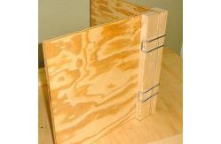 China Reusable Wire Vault Clamp Crating Hardware Wood Case Spring Lock Clips supplier