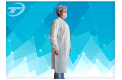 China Waterproof Protective Medical Disposable Visitor Coats PE With Different Size supplier