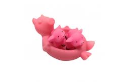 China Kids Baby Custom Floating Bath Toys Pink Floating Pig Toy Set PVC Material supplier